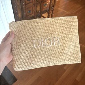Dior pouch
